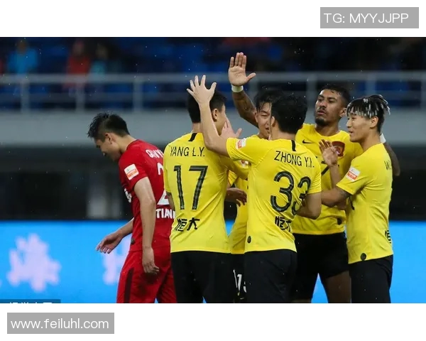 恒大客战雅库塔，狂胜对手晋级16强，中国足球再展雄风